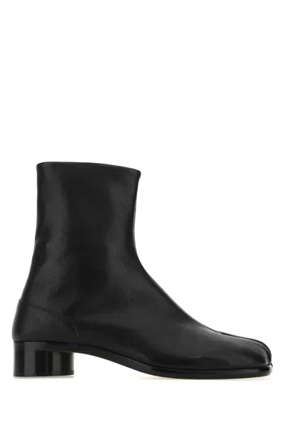 Maison Margiela Black Leather Tabi Ankle Boots In T8013