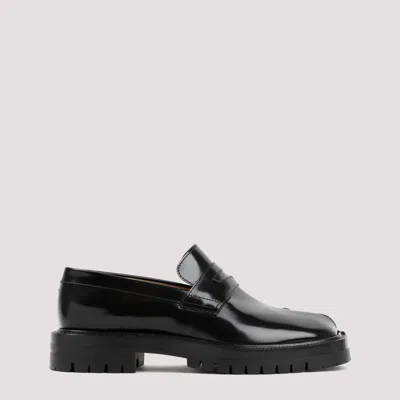 MAISON MARGIELA BLACK LEATHER TABI LOAFERS