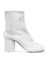 Maison Margiela Tabi Ankle Boots In White Aged Effect Leather In White
