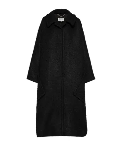 MAISON MARGIELA MAISON MARGIELA BOUCLÉ STRAIGHT HEM OVERSIZED COAT