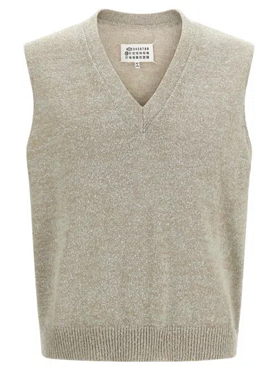 Maison Margiela Bouclé Knit Vest In Beige