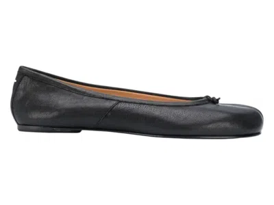 Pre-owned Maison Margiela Calfskin Tabi Ballet Flats (women's) Sneakers In Black