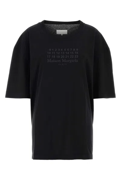 Maison Margiela Classic Black T-shirt With Round Neckline And Short Sleeves