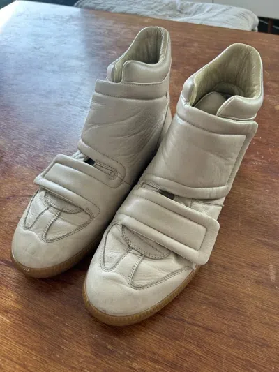 Pre-owned Maison Margiela Clinic Sneakers Beige 10 43 High Tops In Sand