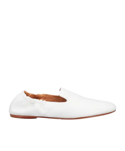 Maison Margiela Comfy Stylish Flat Shoes In White