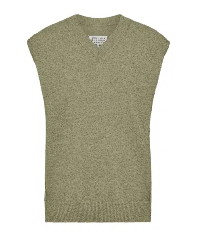 Maison Margiela Cut-out Detailing Vest In Gray