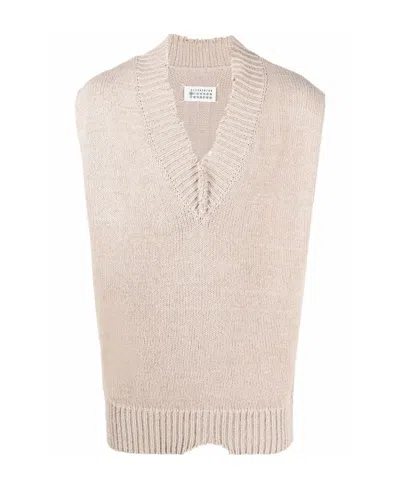 Maison Margiela Distressed Oversized Sweater Vest In Pink