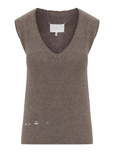Maison Margiela Distressed-effect Knit Vest In Multi