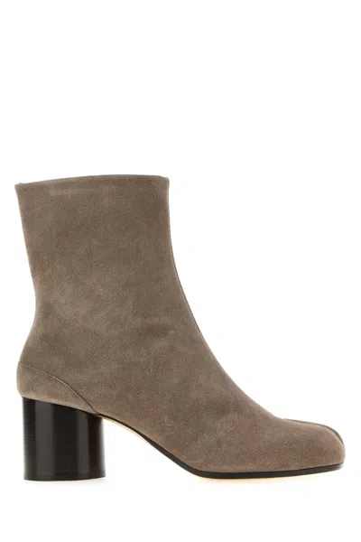 Maison Margiela Dove Grey Suede Tabi Ankle Boots With 7 Cm Heel In Brown