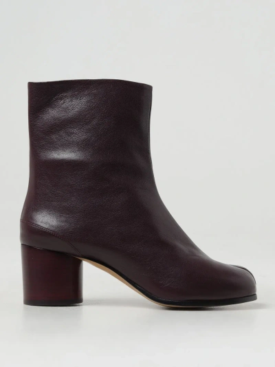 Maison Margiela Tabi Leather Ankle Boots In Red