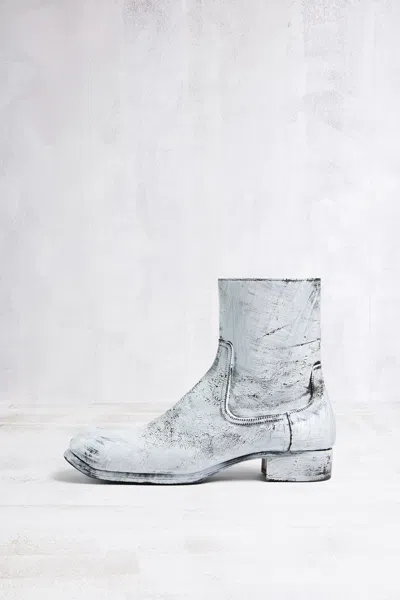 Maison Margiela Float Ankle Boots Bianchetto Man Black And White In Multi