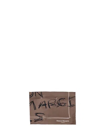 Maison Margiela Foulard In Brown