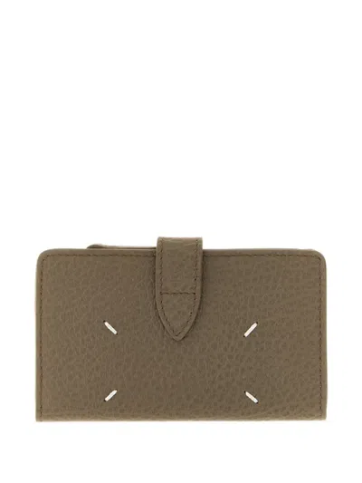 Maison Margiela Four Stitches Zip Card Holder In Brown