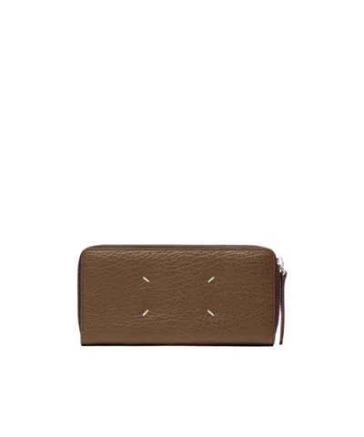 Maison Margiela Four-stitch Zip-around Wallet In Brown