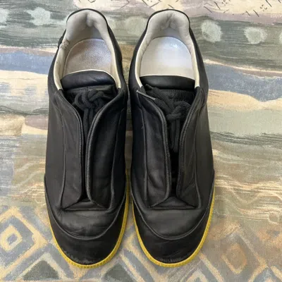 Pre-owned Maison Margiela Future Black Yellow 9 42 Low Tops Shoes