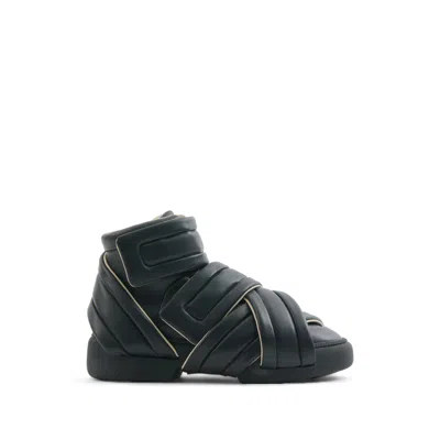 Maison Margiela Future Show Sneaker In Black