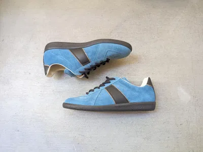 Pre-owned Maison Margiela Gat Replica Blue Suede 9 42 Low Tops Black Shoes In Blue Black