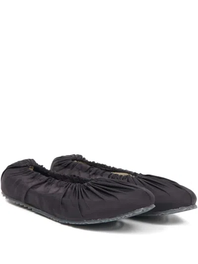 Maison Margiela Gathered Ballet Flats In Black