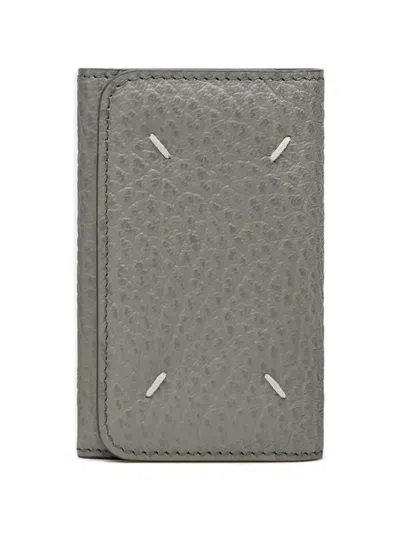 Maison Margiela Grained Keyring In Burgundy