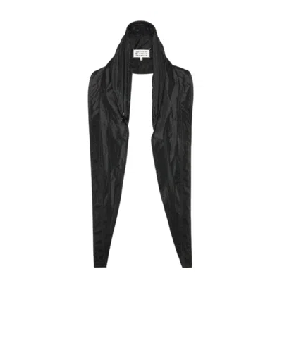 Maison Margiela Hooded Zip-up Scarf In Black