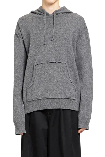 Maison Margiela Knitted Drawstring Hoodie In Medium Grey