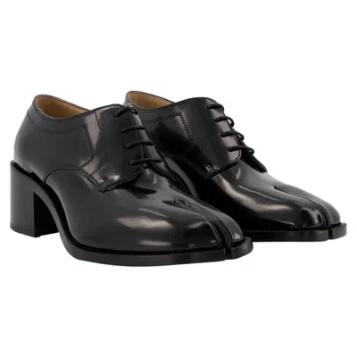 MAISON MARGIELA LACE-UP DERBIES IN BLACK LEATHER