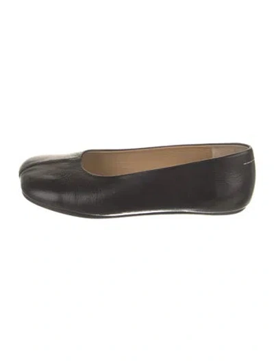 Pre-owned Maison Margiela Leather Ballet Flats In Black