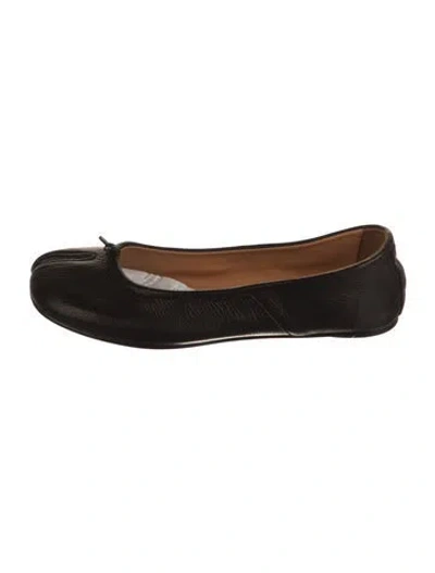 Pre-owned Maison Margiela Leather Ballet Flats In Black