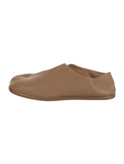 Pre-owned Maison Margiela Leather Ballet Flats In Neutral