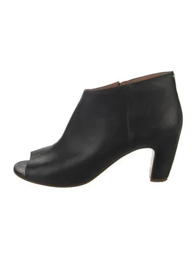 Pre-owned Maison Margiela Leather Boots In Black