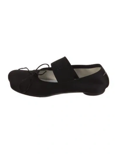 Pre-owned Maison Margiela Leather Bow Accents Flats In Black
