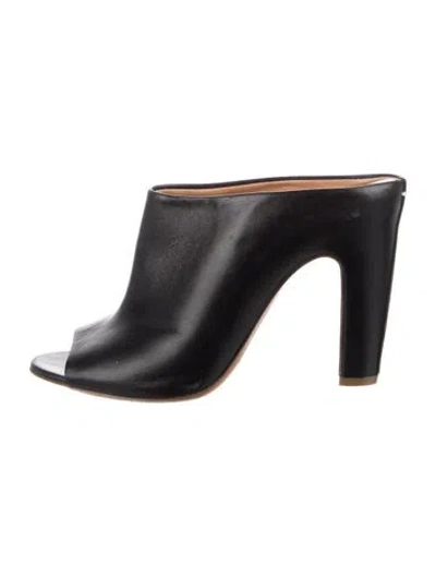 Pre-owned Maison Margiela Leather Cutout Accent Mules In Black