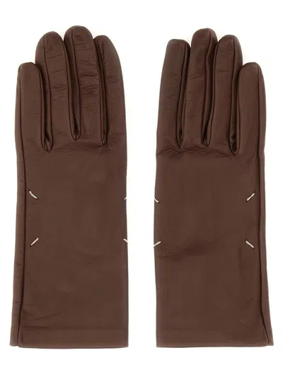 Maison Margiela Leather Gloves In Brown
