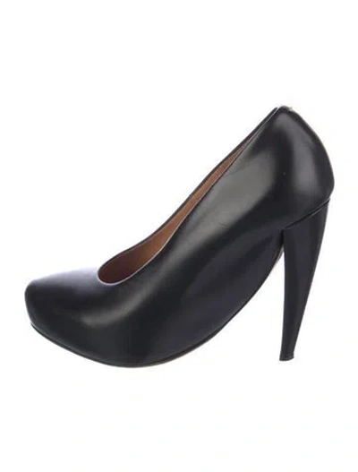 Pre-owned Maison Margiela Leather Pumps In Black
