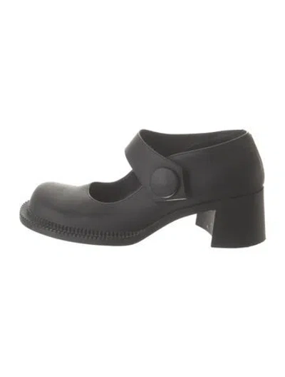Pre-owned Maison Margiela Leather Pumps In Black