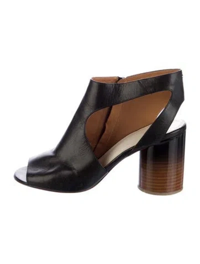 Pre-owned Maison Margiela Leather Sandals In Black