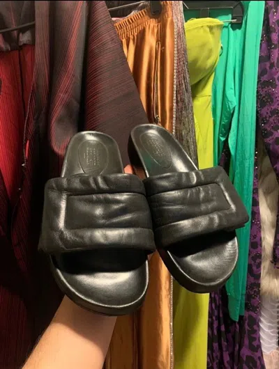 Pre-owned Maison Margiela Leather Sandals In Black