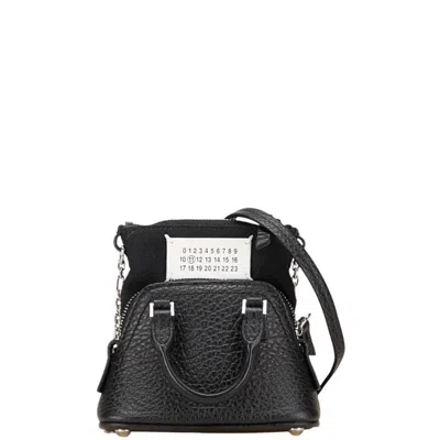 Pre-owned Maison Margiela Leather Shoulder Bag () In Black