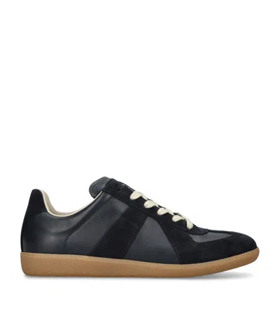 Maison Margiela Casual Low Top Sneakers With Suede Panels In Black