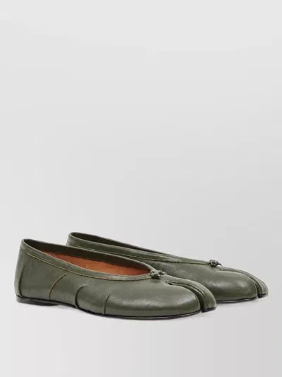 Maison Margiela Leather Tabi Ballerina Loafers In Green