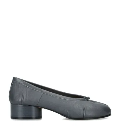 Maison Margiela Leather Tabi Ballerina Pumps 30 In Grey