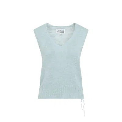 Maison Margiela V-neck Knitted Vest In Blue