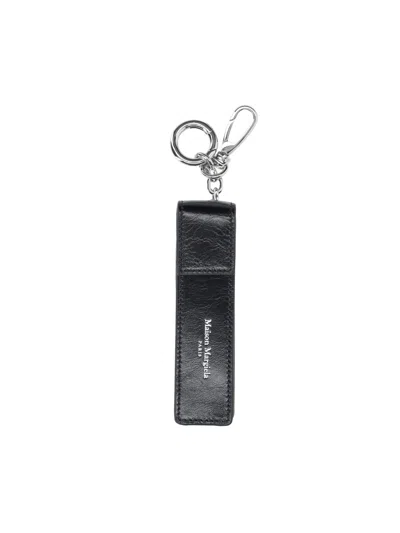 Maison Margiela Lighter Holder Keyring In Black
