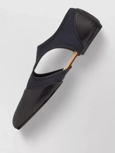 Maison Margiela Loafers Cut Out Design Flat Sole Split Toe