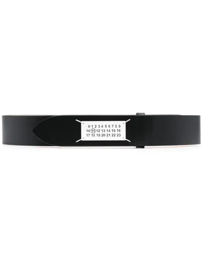 Maison Margiela Logo-appliqué Leather Belt In Schwarz
