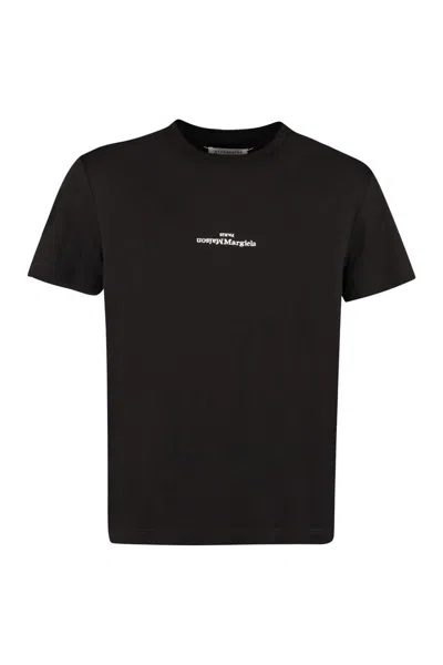 Maison Margiela Distorted Logo T-shirt In Black
