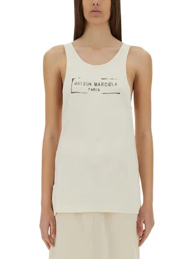 MAISON MARGIELA MAISON MARGIELA LOGO PRINT TANK TOP