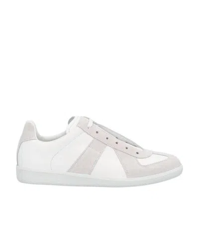 Maison Margiela Logo Round-head Casual Sneakers In White