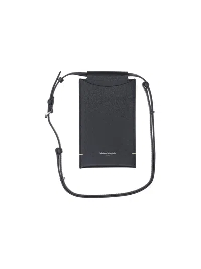 Maison Margiela Logo Shoulder Bag In Black