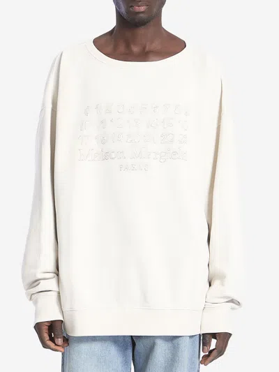 Maison Margiela Numeric Logo Crewneck Sweatshirt In White